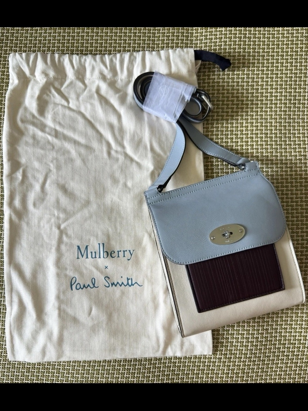 Mulberry Light Blue, Cream & Dark Brown Shoulder Bag